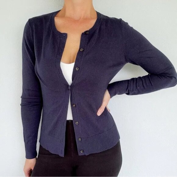 Bundle of 2 Ann Taylor Casual Basic Cardigan Sweaters in Green & Navy Blue in XL - Picture 14 of 14